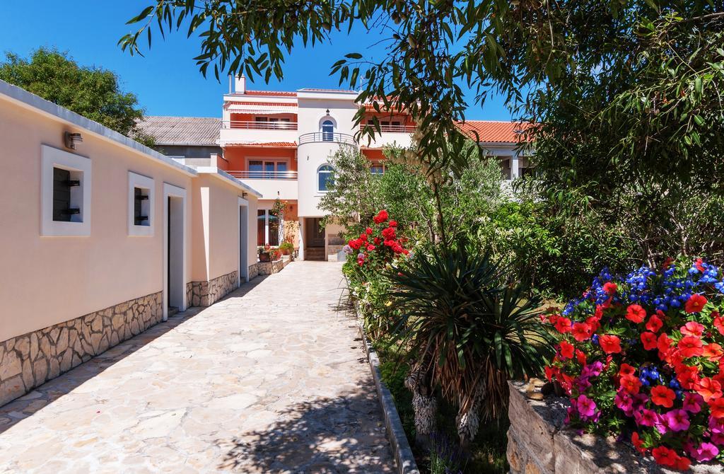 Apartments Jadranka Privlaka  Exterior foto
